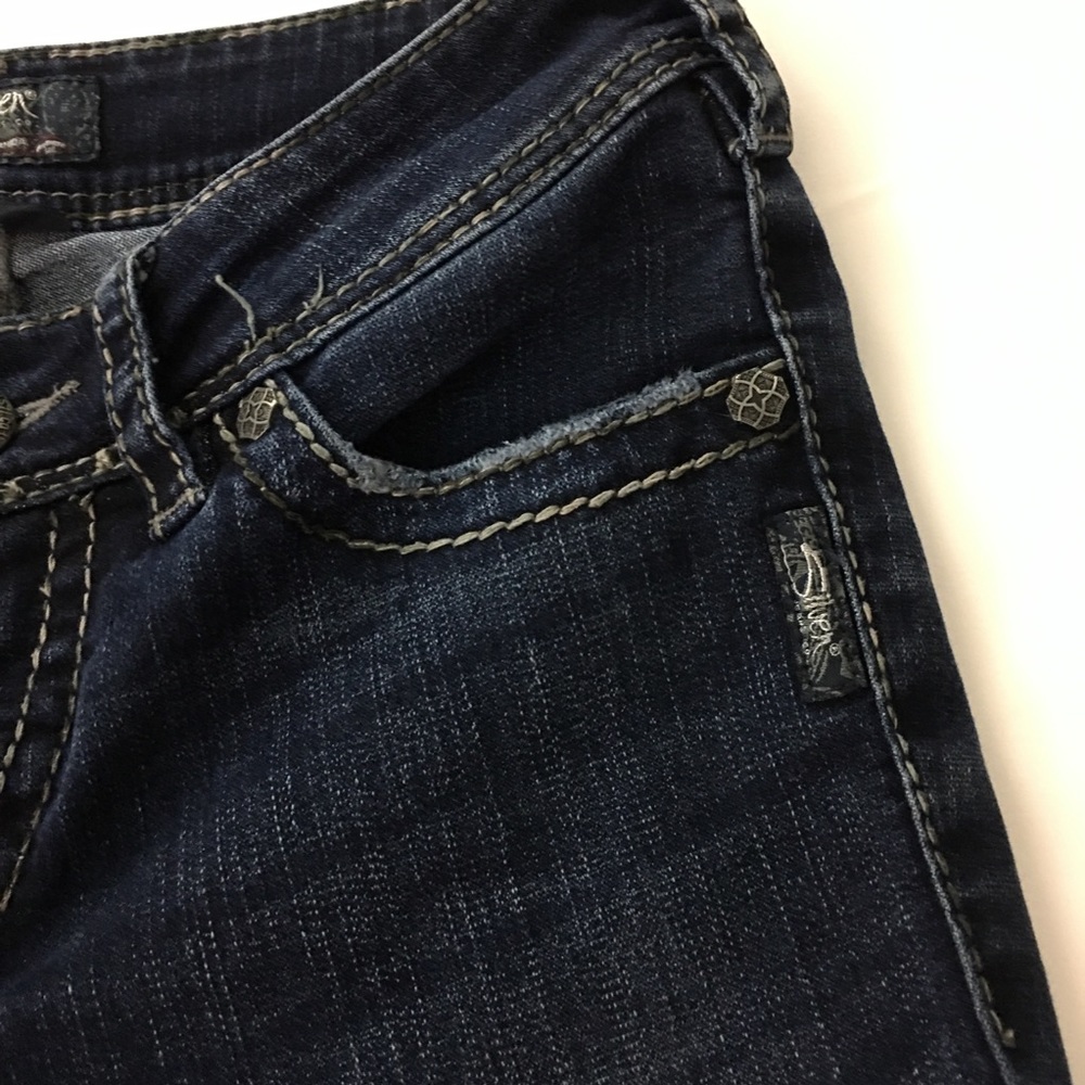 Silver Jeans Suki Low Rise Dark Wash Bootcut Jeans Size 26 - Picture 4 of 8